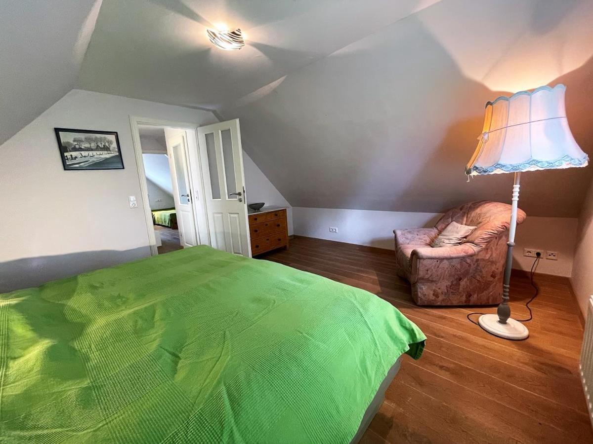 Das Puppenhaus, Reetdach, Sauna, Kamin, Eingezaeunt, Badewanne, Haustiere Willkommen Emmelsbull-Horsbull Ngoại thất bức ảnh